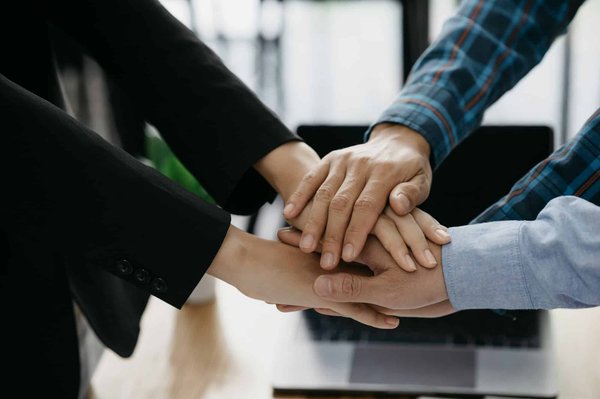 Comment les exercices de coordination peuvent-ils aider les patients atteints de sclérose en plaques?